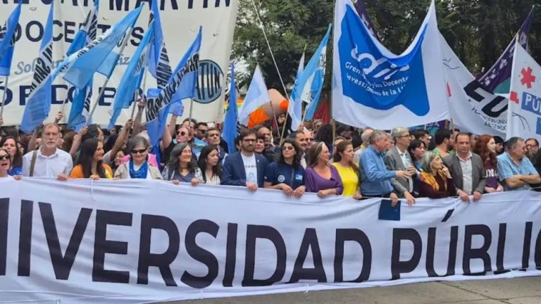 Universidades: docentes y no docentes paran 72  horas y reclaman al Gobierno por el financiamiento