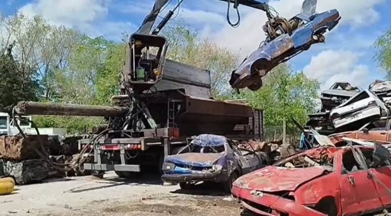 Villa Mercedes: Más de 400 vehículos fueron destruidos tras años en depósitos